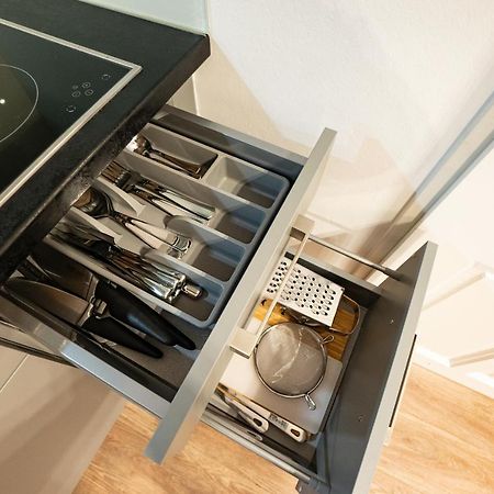 Stylish Apartment With Dedicated Working Space And Super King-Size Bed Located Between City Centre And Donau River 비엔나 외부 사진