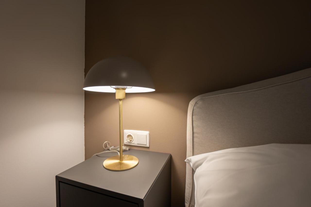 Stylish Apartment With Dedicated Working Space And Super King-Size Bed Located Between City Centre And Donau River 비엔나 외부 사진